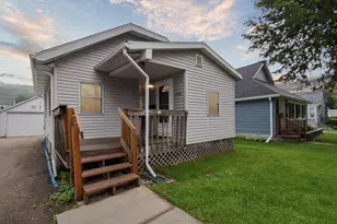 2514 Commercial Ave, Madison, WI 53704 - Photo 1