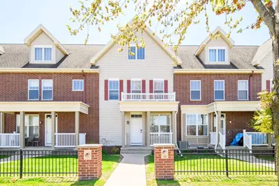 20 S Gardens Way, Fitchburg, WI 53711 - Photo 1