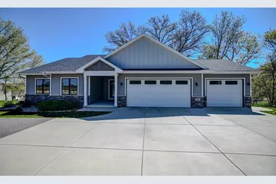 521 Ridge Drive, Mazomanie, WI 53560 - Photo 1