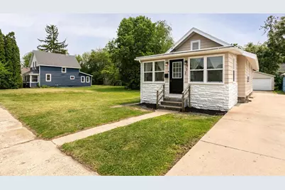 932 Washburn Street, Beloit, WI 53511 - Photo 1