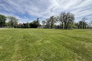 622 Maple St, Fort Atkinson, WI 53538 - Photo 1