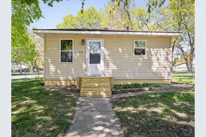 1450 S Willard Avenue, Janesville, WI 53546 - Photo 1