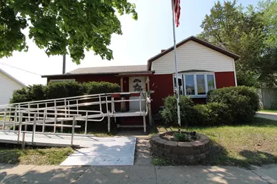 421 W Bridge Street, New Lisbon, WI 53950 - Photo 1