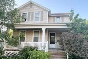 304 Cole St, Watertown, WI 53094 - Photo 1