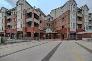 301 Harbour Town Dr, Madison, WI 53717 - Photo 1