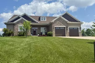 515 Fieldstone Ct, Tomah, WI 54660 - Photo 1