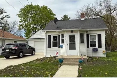 708 S Monroe Street, Stoughton, WI 53589 - Photo 1