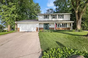 500 St Croix Ct, DeForest, WI 53532 - Photo 1