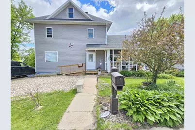 201 Center Street, Elroy, WI 53929 - Photo 1
