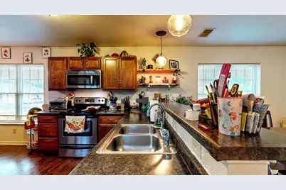 619 Reena Avenue #8, Fort Atkinson, WI 53538 - Photo 1