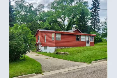 418 S Pine Street, Janesville, WI 53548 - Photo 1