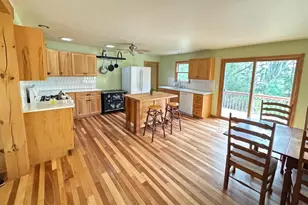 310 Independence St, Viroqua, WI 54665 - Photo 1