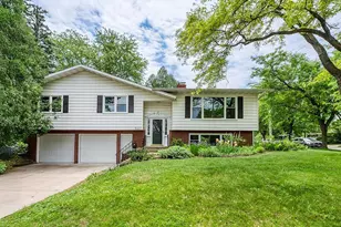 5621 Varsity Hill, Madison, WI 53705 - Photo 1