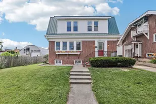 809 18th Ave, Monroe, WI 53566 - Photo 1