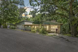 845 Messmer St, Fort Atkinson, WI 53538 - Photo 1