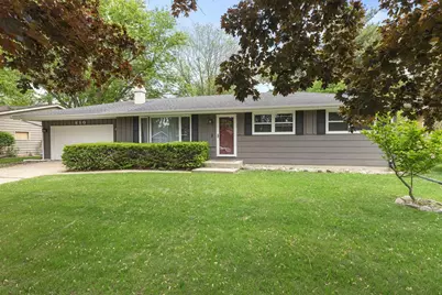 810 Suffolk Drive, Janesville, WI 53546 - Photo 1