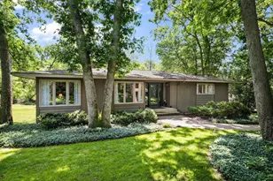 7100 Applewood Dr, Madison, WI 53719 - Photo 1