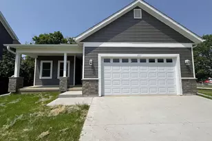 1511 16th Ave, Monroe, WI 53566 - Photo 1