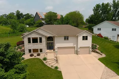 128 Robyn Ridge, Mount Horeb, WI 53572 - Photo 1