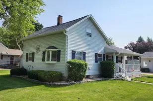 441 N Madison St, Waupun, WI 53963 - Photo 1