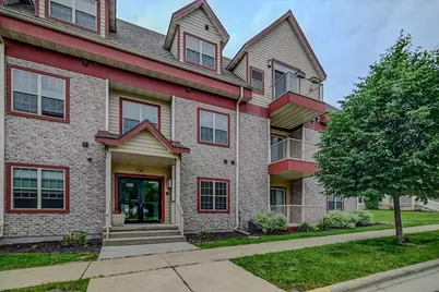 1005 Liberty Boulevard #201, Sun Prairie, WI 53590 - Photo 1