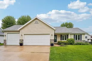 348 Country Clover Dr, DeForest, WI 53532 - Photo 1