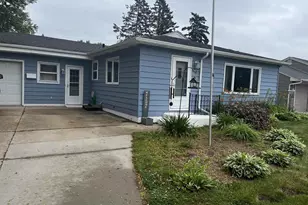 1910 W Memorial Dr, Janesville, WI 53548 - Photo 1