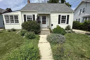 442 Maple Ave, Columbus, WI 53925 - Photo 1