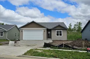 1009 Karsten Dr, Horicon, WI 53032 - Photo 1