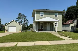 1707 Stoughton Ave, Tomah, WI 54660 - Photo 1