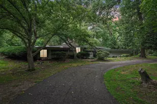 2846 N River Bluff Dr, Janesville, WI 53545 - Photo 1