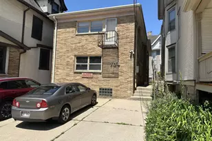 304 W Wilson St, Madison, WI 53703 - Photo 1