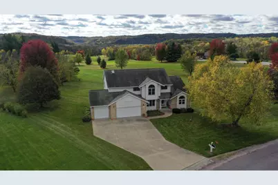38630 Golf View Drive, Prairie Du Chien, WI 53821 - Photo 1