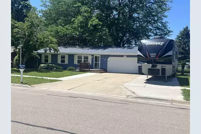 1410 S Arch Street, Janesville, WI 53546 - Photo 1