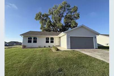 640 E Maple Beach Drive, Edgerton, WI 53534 - Photo 1