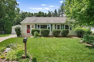 5325 Oak Crest Pl, Madison, WI 53705 - Photo 1