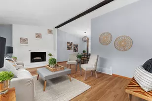 29 Pilgrim Cir, Madison, WI 53711 - Photo 1