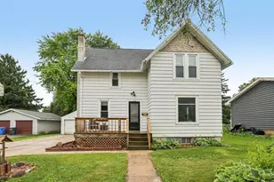 516 Poet St, Columbus, WI 53925 - Photo 1