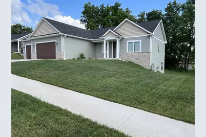 539 Greenway Point Drive, Janesville, WI 53548 - Photo 1