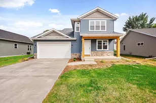 1088 Kamperschroer Wy, Sun Prairie, WI 53590 - Photo 1