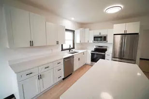 516 N Spring St, Sparta, WI 54656 - Photo 1