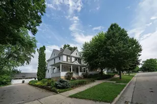 609 Newbury St, Ripon, WI 54971 - Photo 1