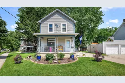 305 N Lincoln Avenue, Beaver Dam, WI 53916 - Photo 1
