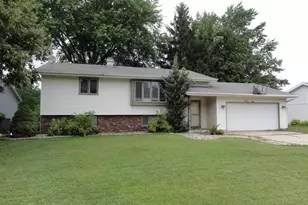 2414 Galahad Way, Janesville, WI 53548 - Photo 1