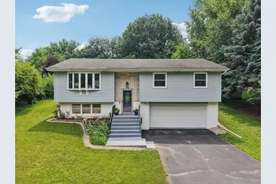 102 Simon Crestway, Waunakee, WI 53597 - Photo 1