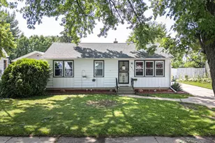 1412 Craig Ave, Janesville, WI 53546 - Photo 1