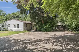 1914 Sheridan St, Madison, WI 53704 - Photo 1