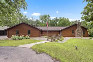 5322 W Deer Run Pkwy, Beloit, WI 53511 - Photo 1