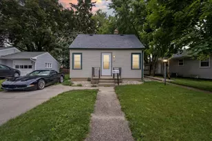 1237 Sherman Ave, Janesville, WI 53545 - Photo 1