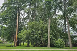 2411 W Memorial Dr, Janesville, WI 53548 - Photo 1